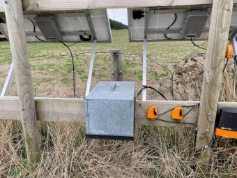Gallagher MB2800i electric fence set up