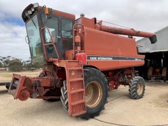 Case 1680 Header for Wrecking