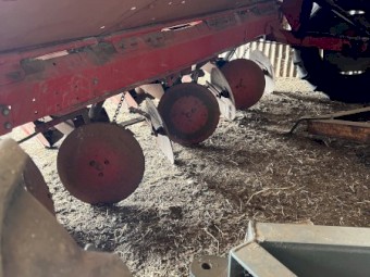 Kverneland UN3200 Potato Planter