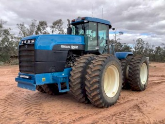 2001 New Holland 9482 Tractor