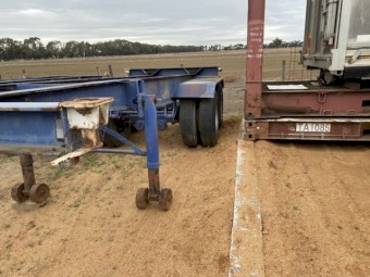20' Skel Trailer