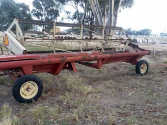 New Holland Model 109 18Ft PTO Windrower