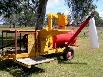 Feed Mixer