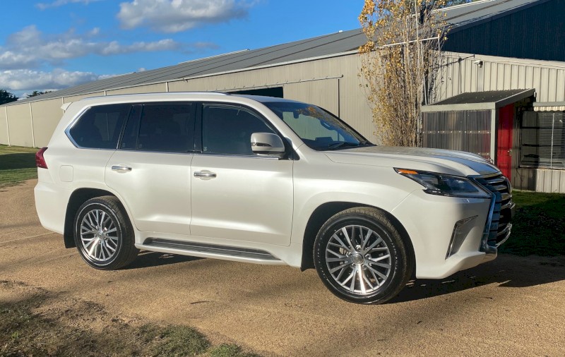 2019 Lexus LX 450D 4 x 4 Wagon