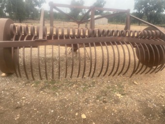 4 meter Stick rake