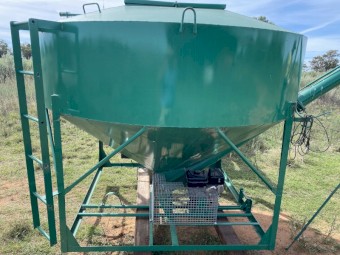 Vennings Seed Loader