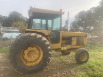 Chamberlain 4080 Tractor