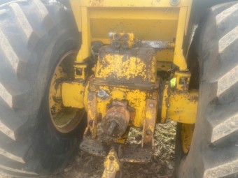 Chamberlain 4080 Tractor