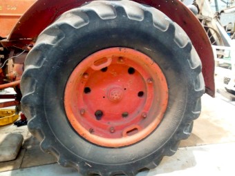 WANTED 18.4x30 Pair of Tractor Tyres without Rims