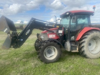 2010 McCormick CX 110 Xtrashift Tractor & Loader