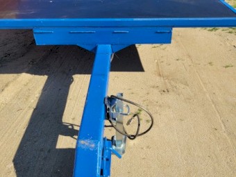 5.5 X 2.5 Flat Trailer