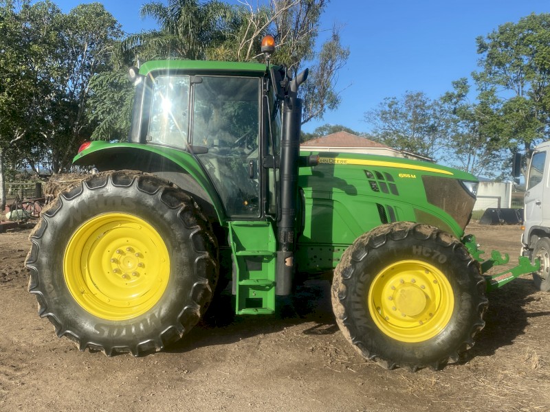 2017 John Deere 6155M Cab Tractor 