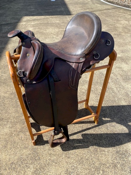 Colt special saddle