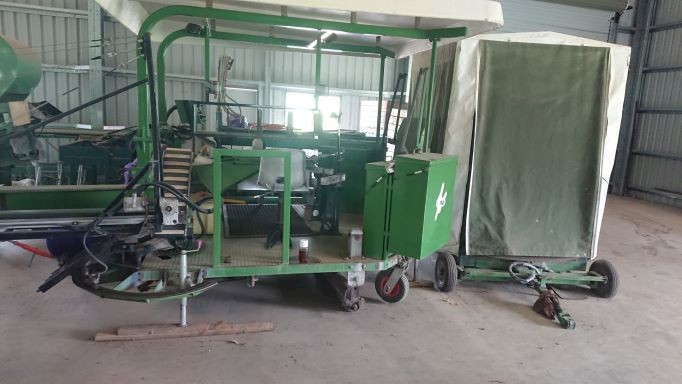 Zucchini Harvester