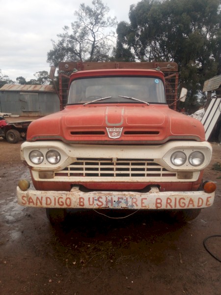 Ford F600