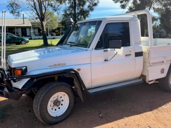 2005 Toyota HDJ79 Landcruiser Ute