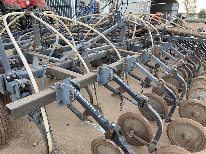 31 Manutec press wheels