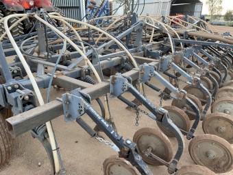 31 Manutec press wheels