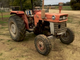 Massey Ferguson 165