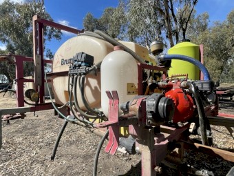 Brumby 1200L Ute Mount Boom Spray