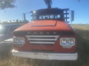 Dodge 575 V8 Truck