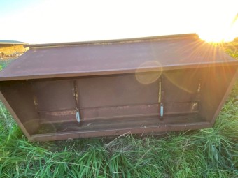Grain Feeder