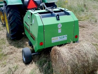 MINI HAY ROUND BALER 