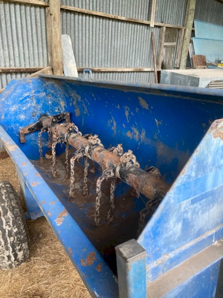 Fleming manure spreader - rotary flail style approximately 3 cubic metre.