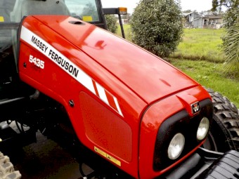 Massey Ferguson 5435 Dyna 4 4x4 Tractor