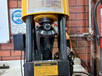 Parker Hydraulic Hose Crimper