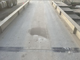 Concrete weighbridge