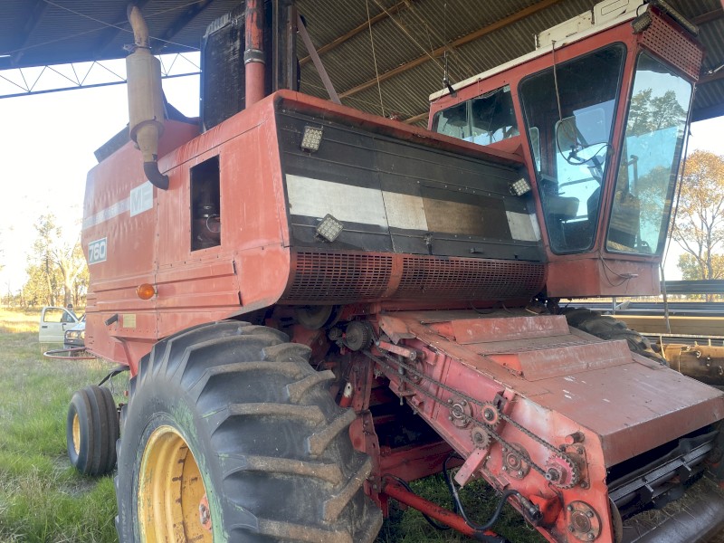 2x Massey Ferguson 760 Headers with 24’ Fronts