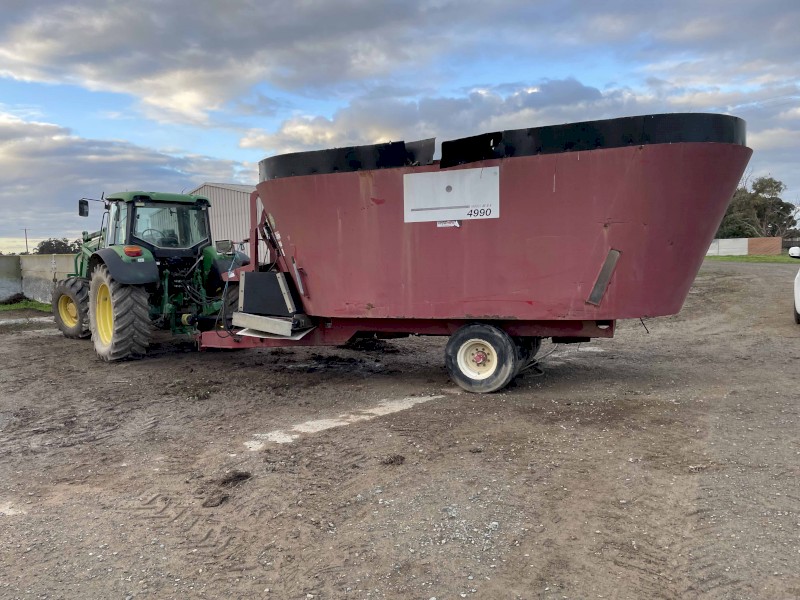 Jaylor Mixer Wagon