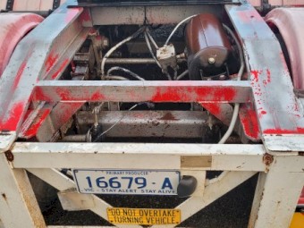 1985 Consultrans Tri-Axle 12 pallet A Trailer