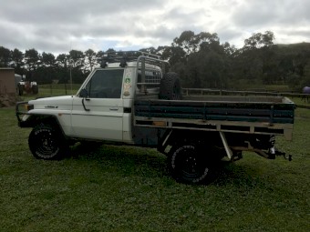 Toyota Landcruiser FZJ75RP 1994