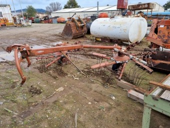 Kuhn 3PL Rotary Hay Rake