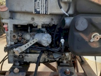 Batescrew 9" pump with Hatz Motor