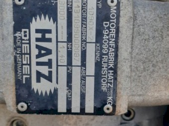 Batescrew 9" pump with Hatz Motor