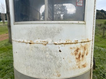 Coachman float 