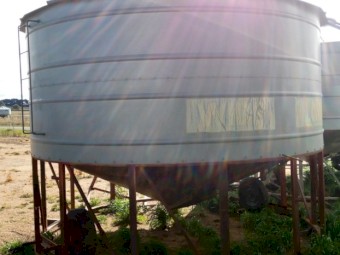 Sherwell Field Bin with larger centre lid