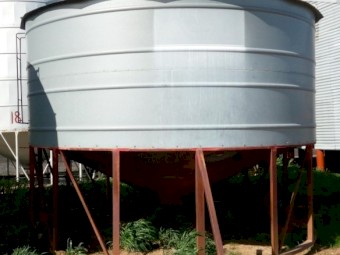 Sherwell Field Bin with larger centre lid