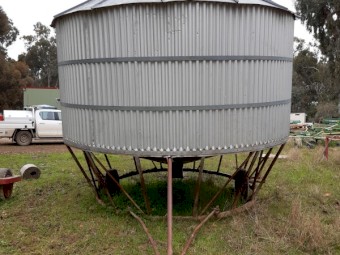Nelson Field Bin