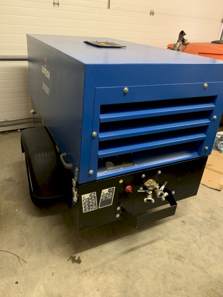 185 cfm by New Atlas Copco, powered by the reliable Kubota 1505v- T 4 cylinder  diesel turbo engine, portable Air Compressor