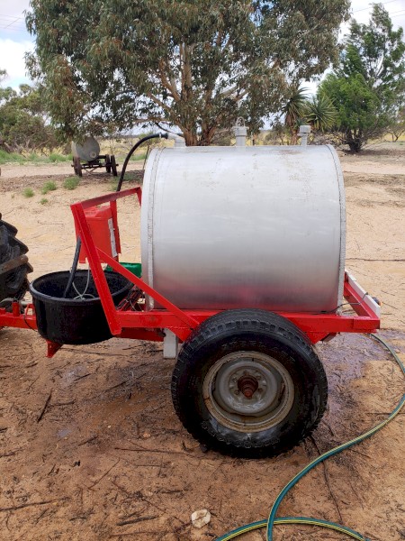 Mobile Diesel tank