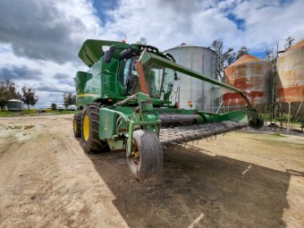 John Deere 914P Pickup Front