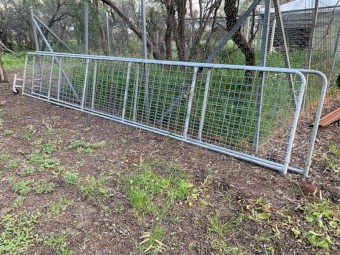 2 x 7m machinery  access gates