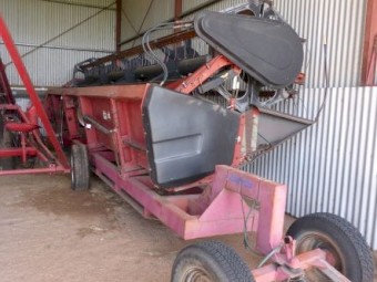 1993 Case IH 1666 Header (not 1660)  with 1010   25' Tyne reel front.