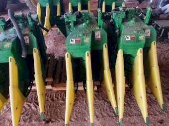 2007 John Deere Pro-12 VRS cotton picker heads