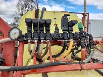 2003 Hardi Commander Boom Spray