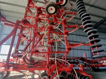2020 Morris Concept 2000 Air Seeder Bar